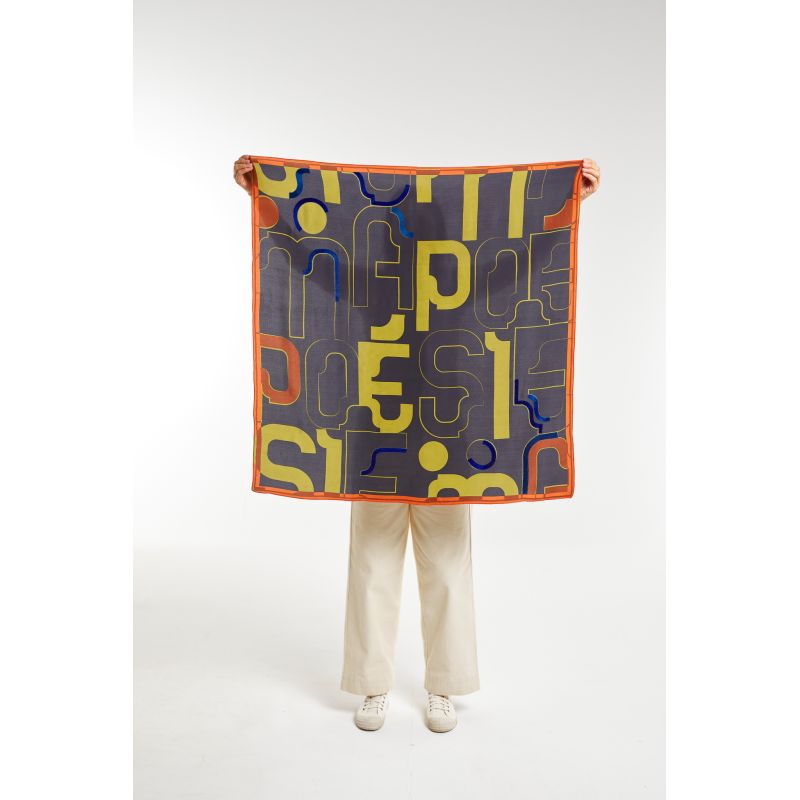 BlackIdole Scarf