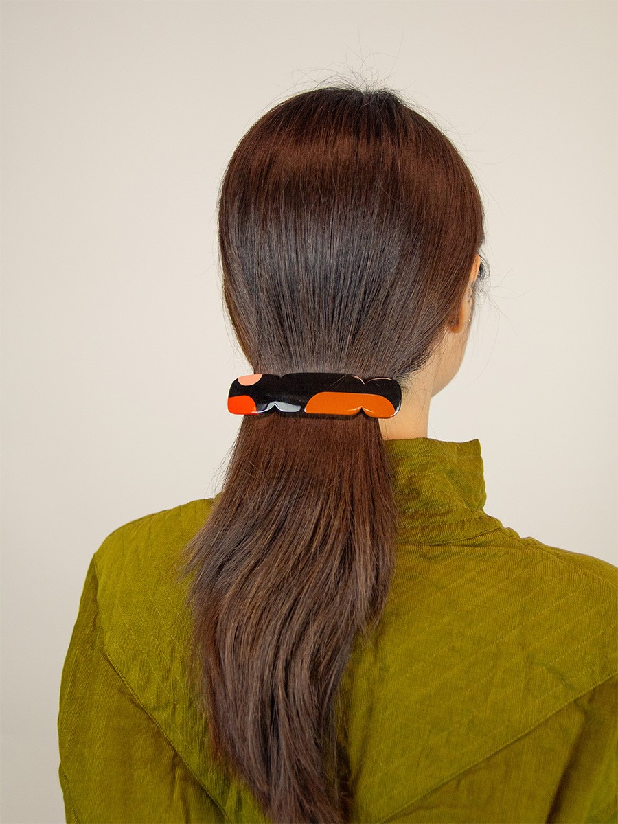 Nymph hair clip in black horn and Ginger lacquer
