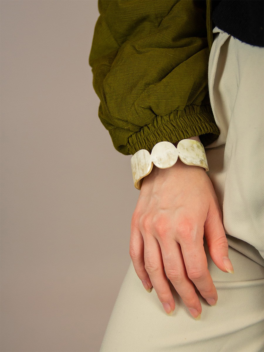 Bracelet 25 Totem en corne blonde taille S