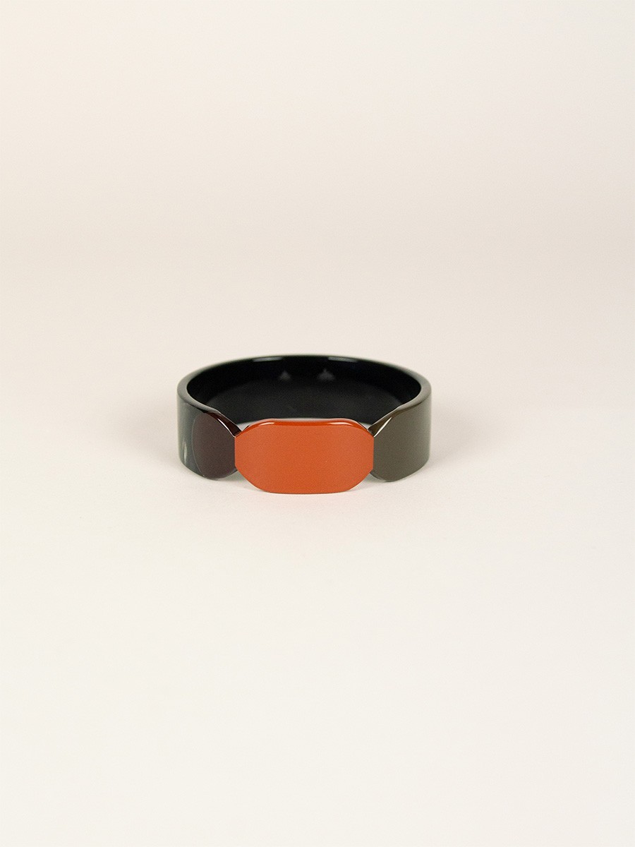 Bracelet 20 Totem en corne noire et laque Kaki taille S