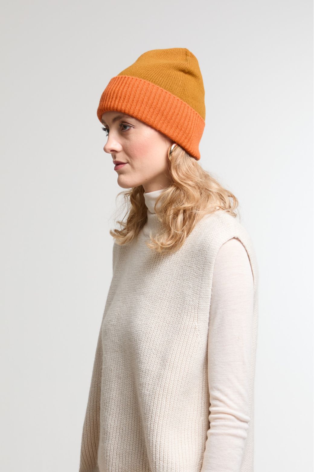 BonnetViggo Orange Ocre