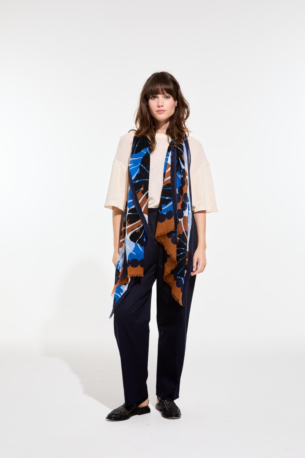 Foulard en coton Graphique à fleur bleu/Mapoésie