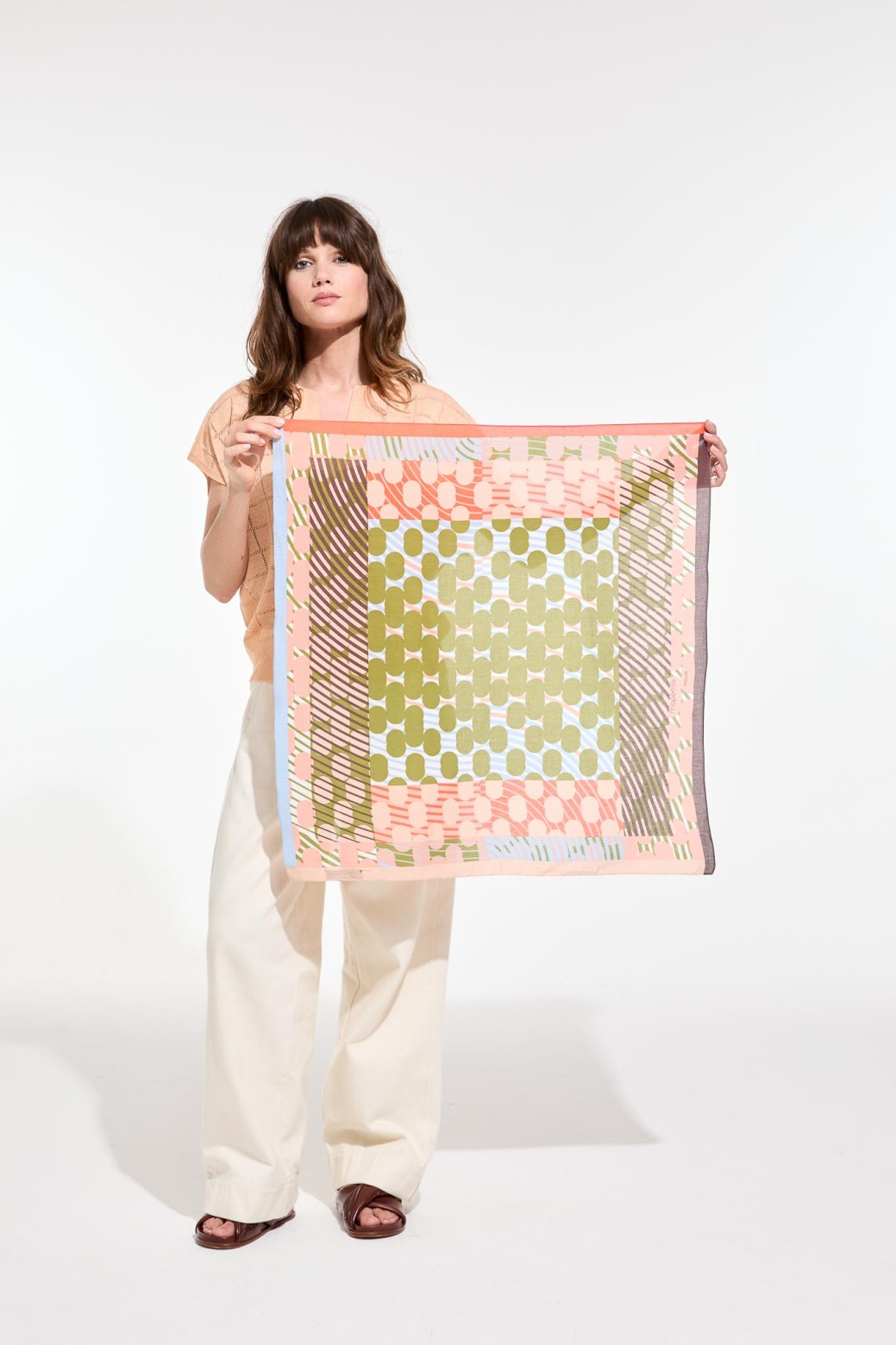 Carré en coton graphique Pollen kaki rose/Mapoésie