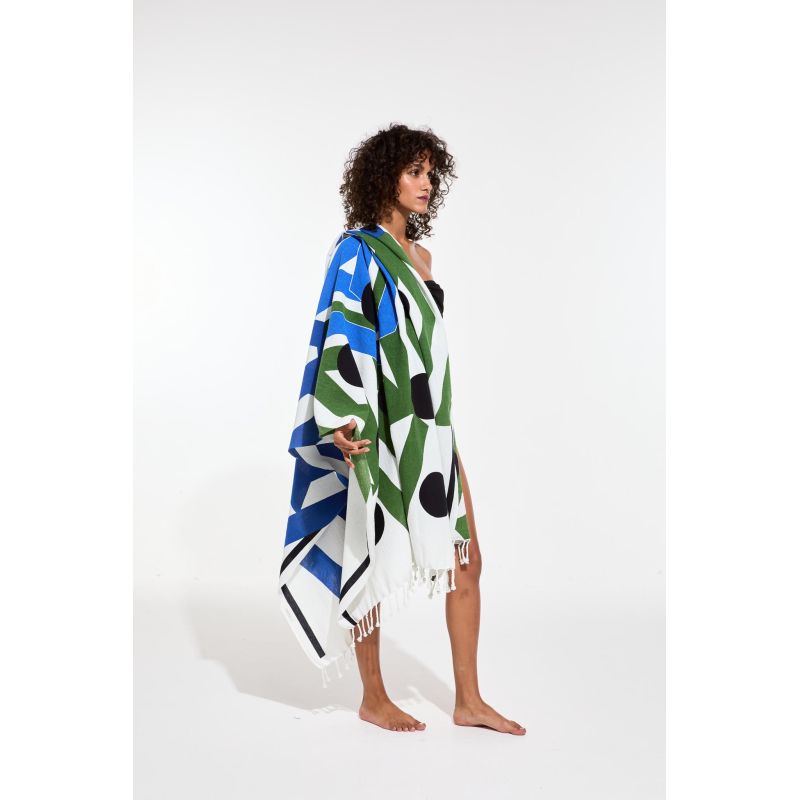 BlueBloom Beach Towel