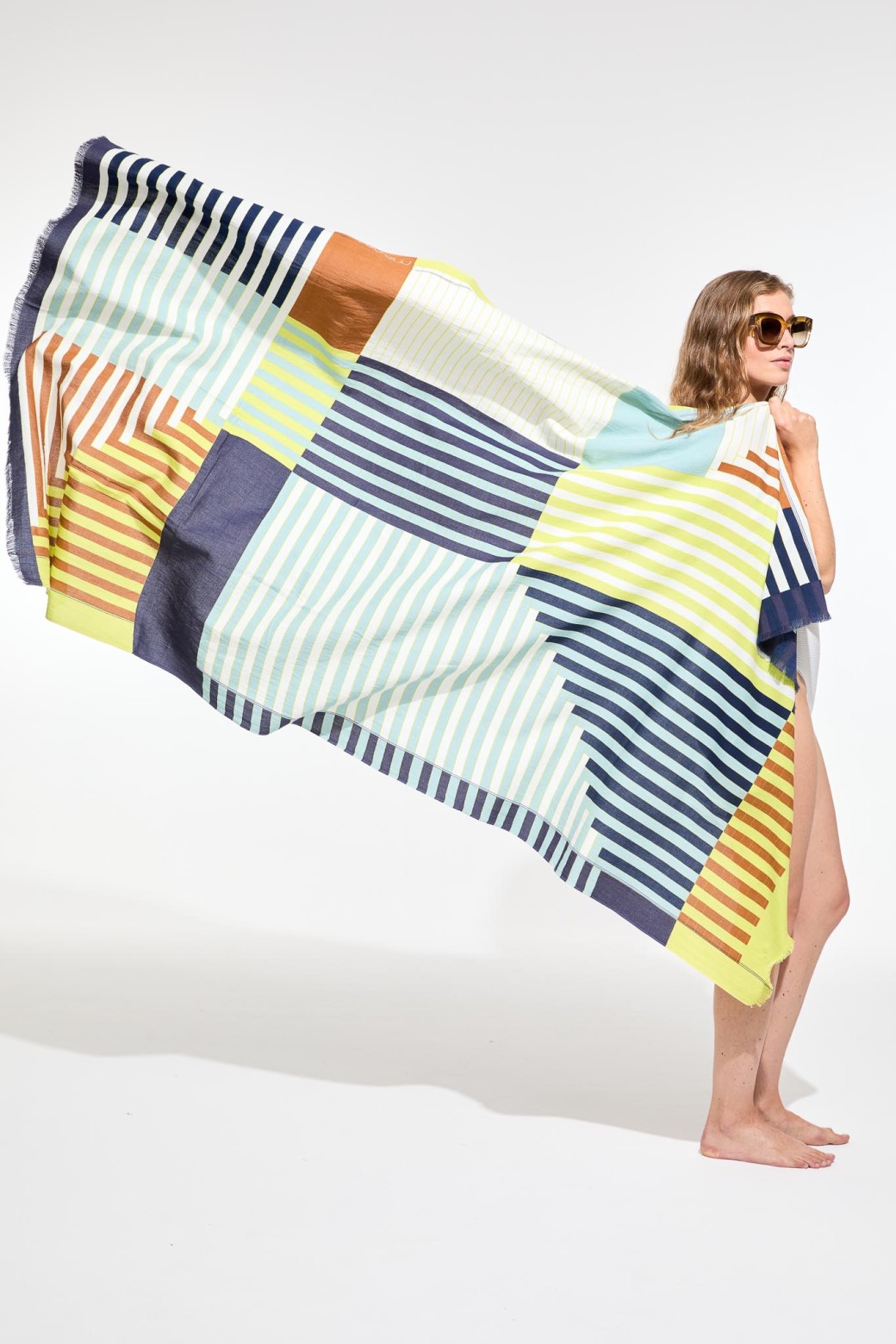 Yellow Riviera printed cotton fouta / Mapoésie