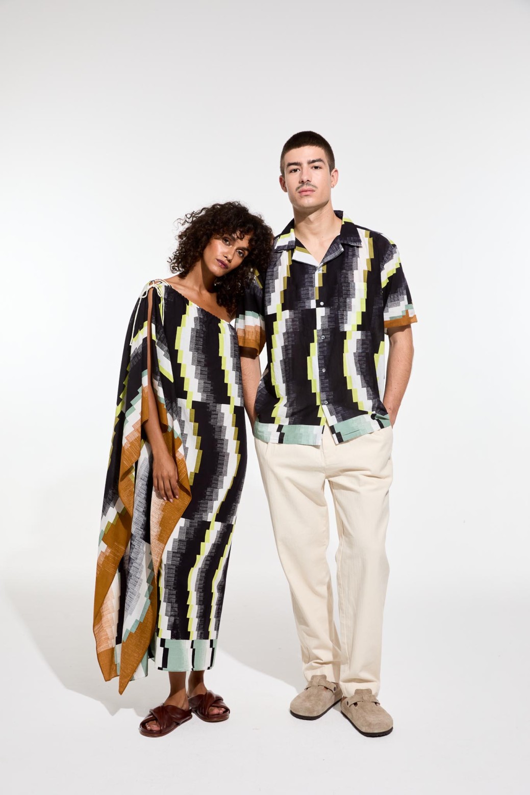 Chemise unisex manches courtes-noir/Mapoésie