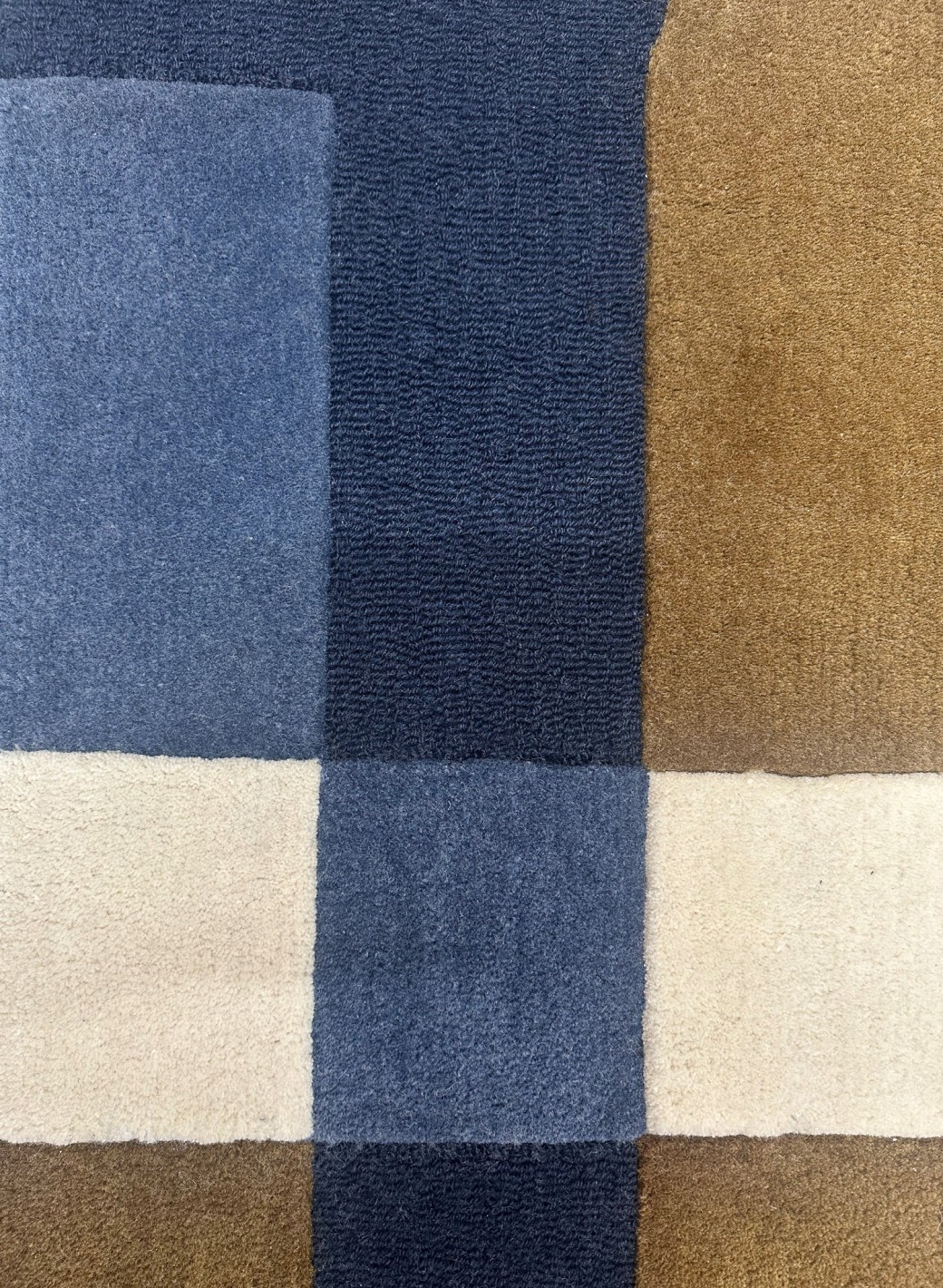 Small Calice Natural Rug 80x120 | Mapoésie Paris