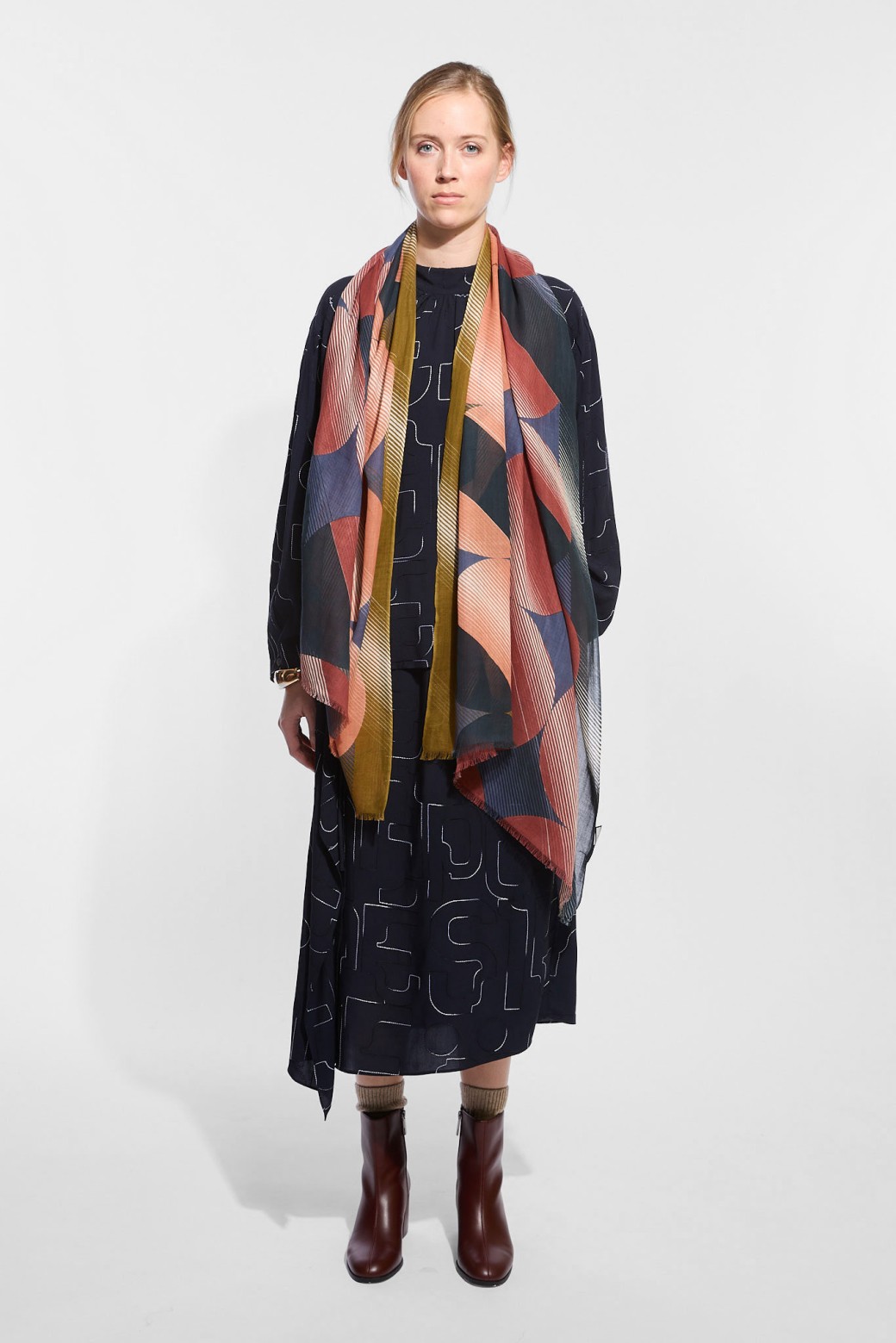 Anaphore Blush Scarf